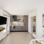 Waterman Village Супетар