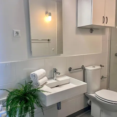 Waterman Village Holiday park 4*