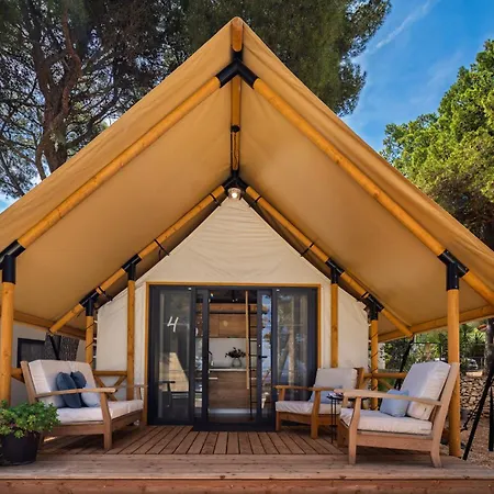 Holiday park Waterman Village Supetar