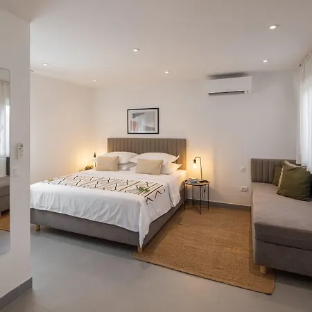 Waterman Village Supetar