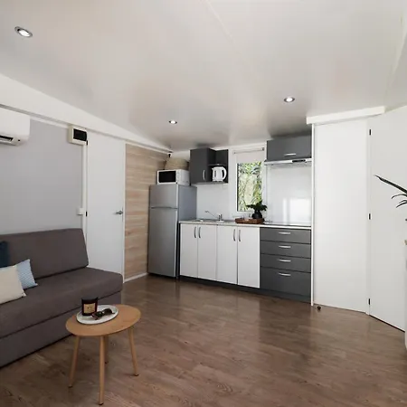 Waterman Village Supetar