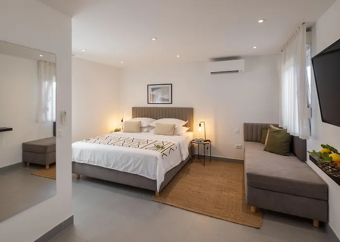 Waterman Village Supetar