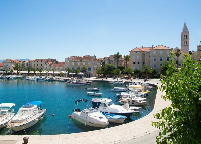 Waterman Village Kompleks wypoczynkowy 4*