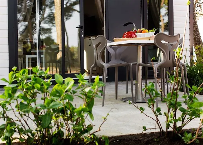 Waterman Village 4* Supetar